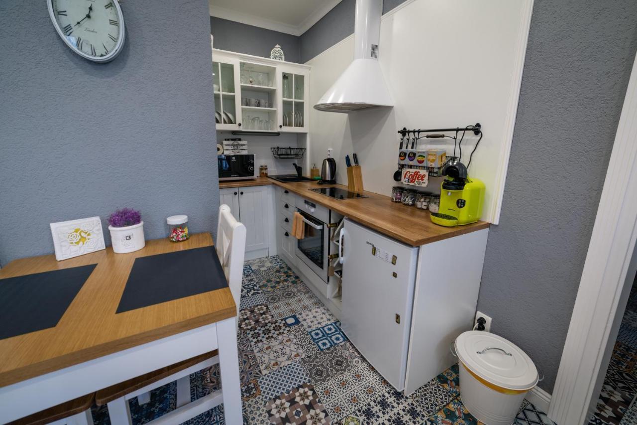 Apartman Sv. Urban Lägenhet Bratislava Exteriör bild